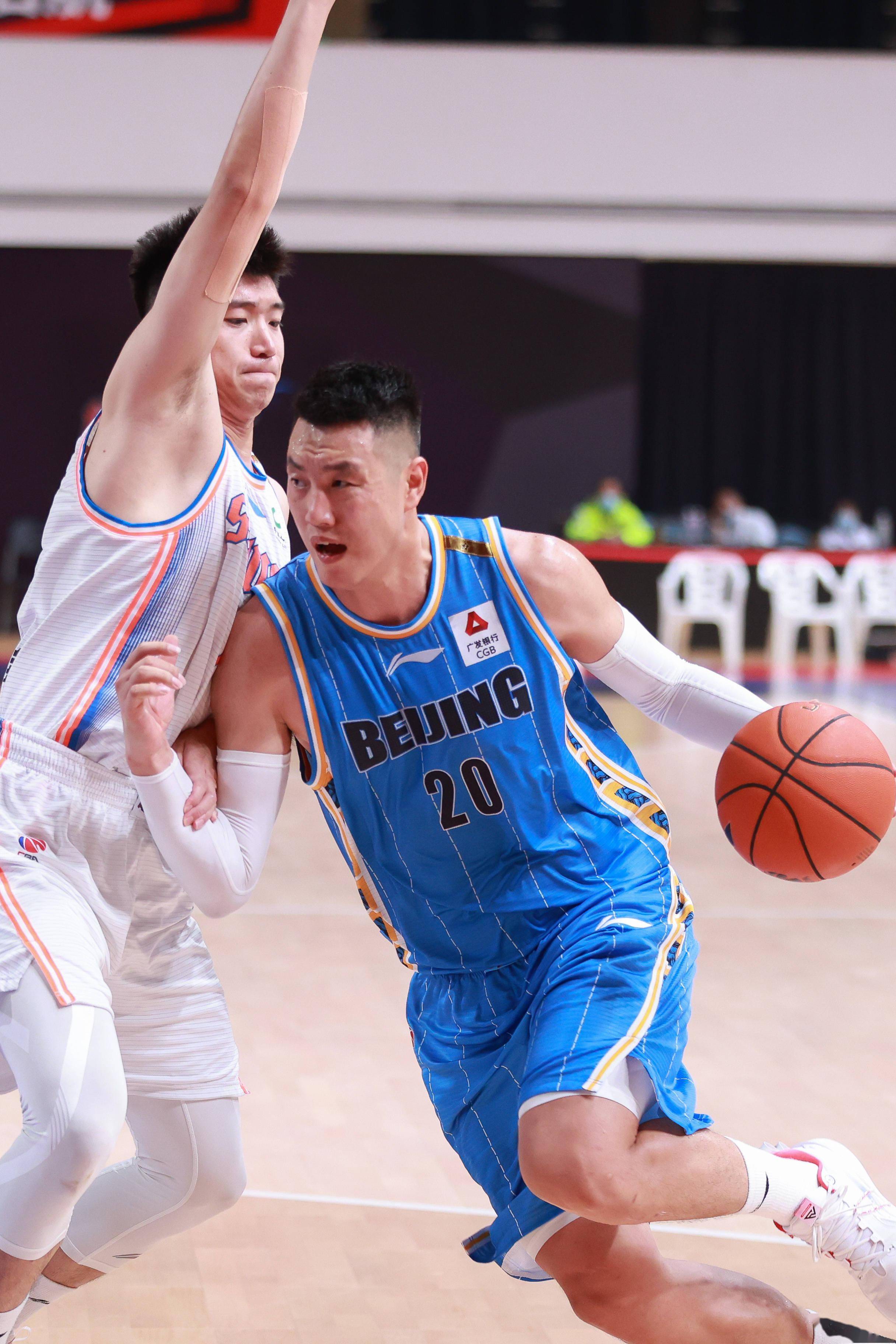 皇马继续保 皇马继续保