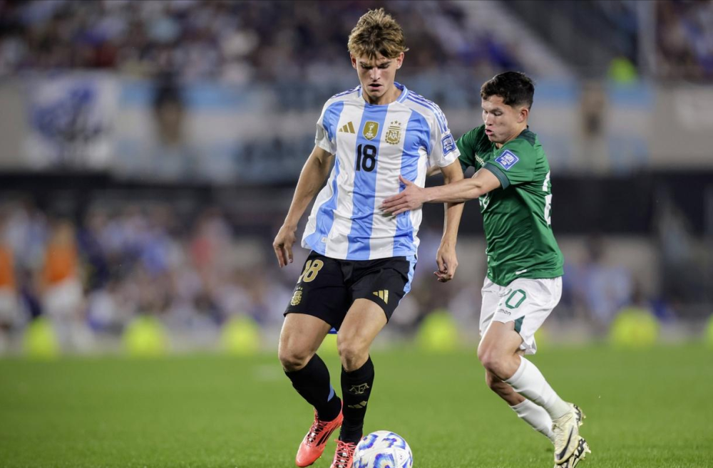 后腰位置 后腰位置