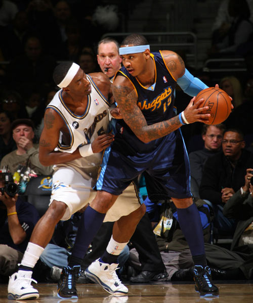 人群给的是 人群给的是